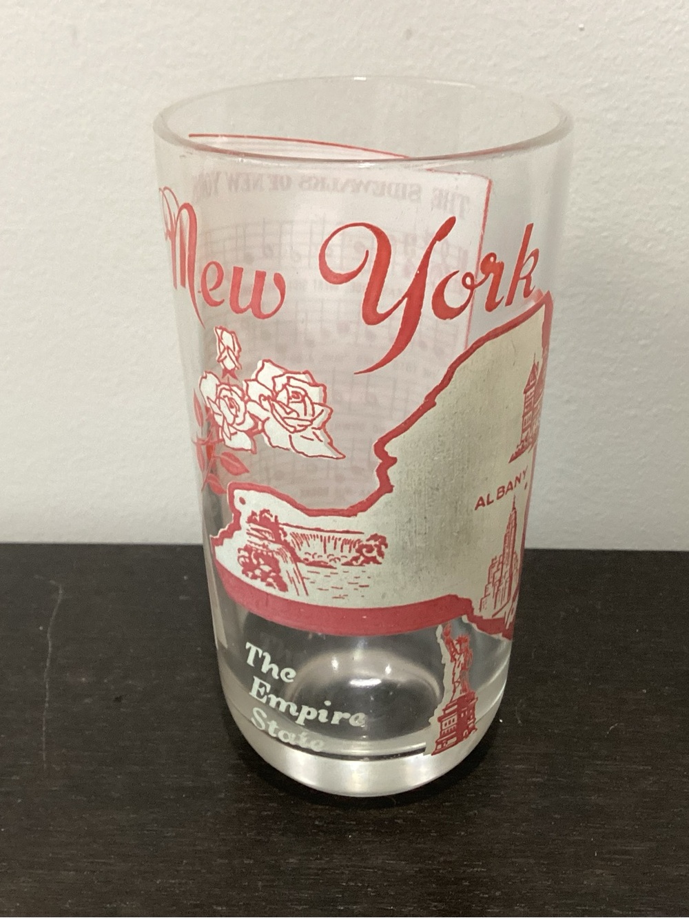 Vtg. 1953 16oz. New York “The Empire State” Souvenir drinking glass. HIGHLY Coll